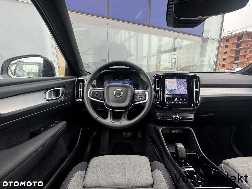 Volvo XC 40 - 26