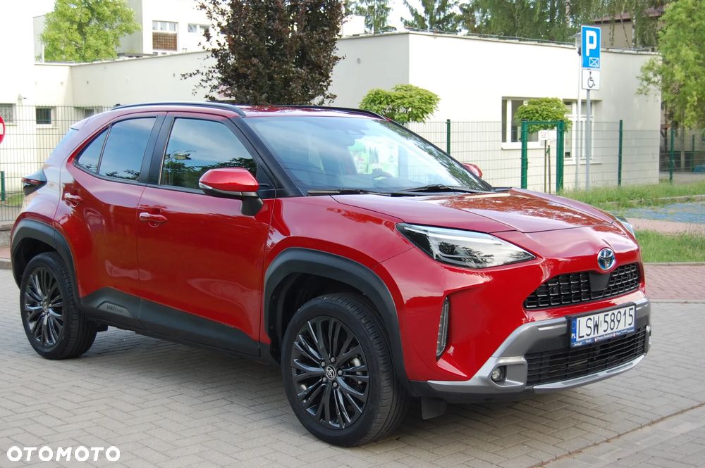 Toyota Yaris Cross 1.5 VVT-i AWD-i Adventure - 1