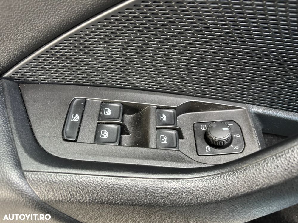 Skoda Octavia 2.0 TDI DSG Ambition - 31