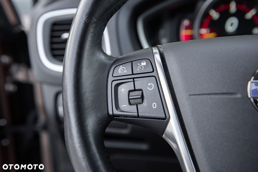 Volvo V40 D3 Geartronic - 21