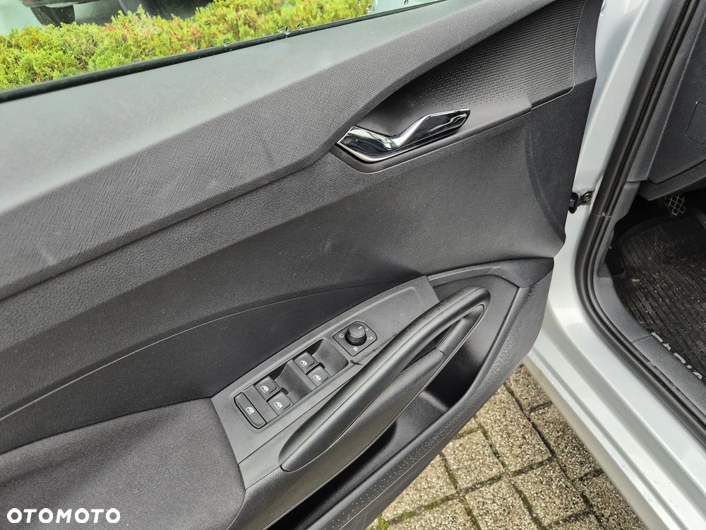 Skoda Fabia 1.0 TSI Selection - 8
