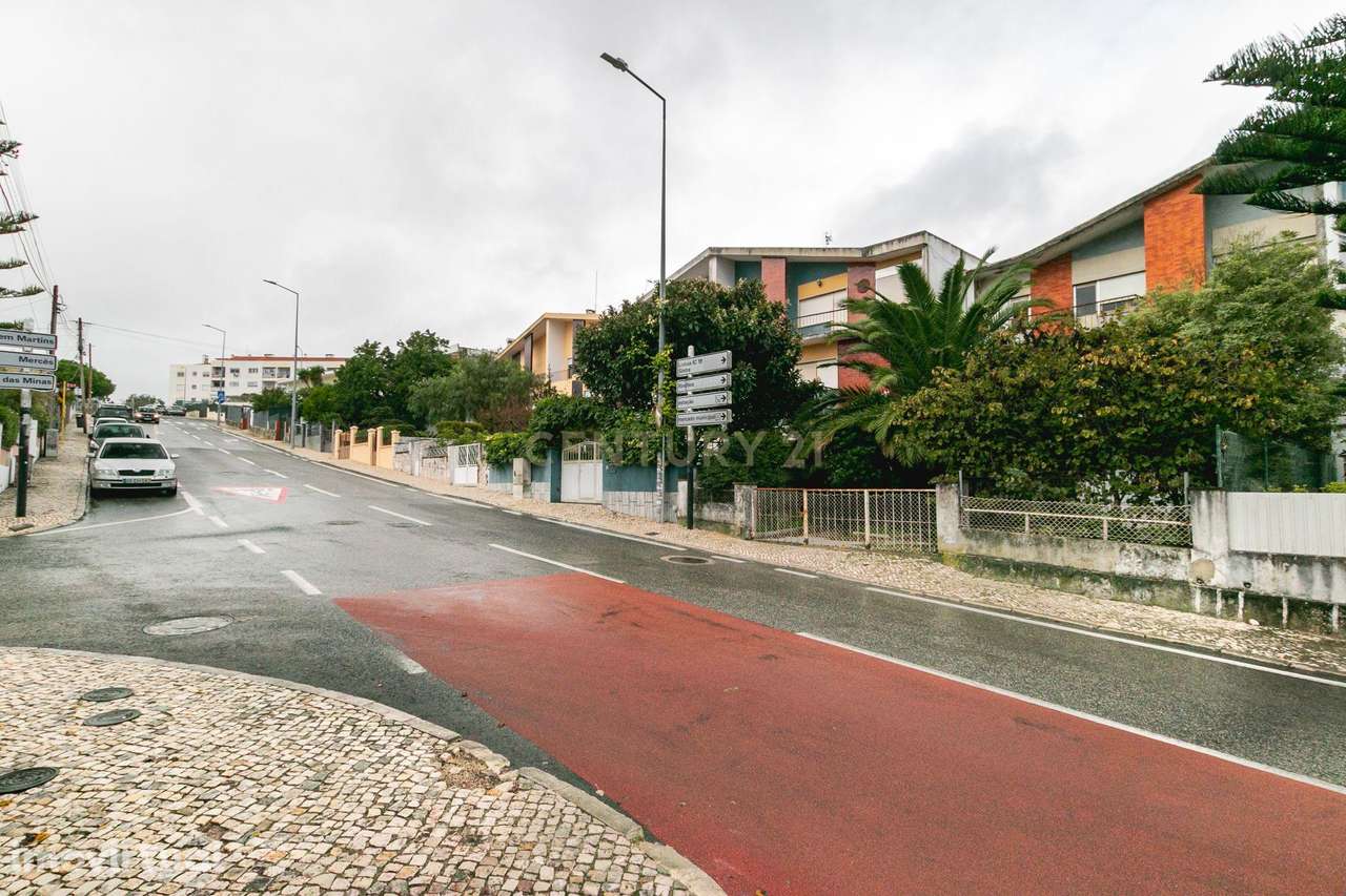 Moradia T5 em Rio de Mouro - Grande imagem: 2/51