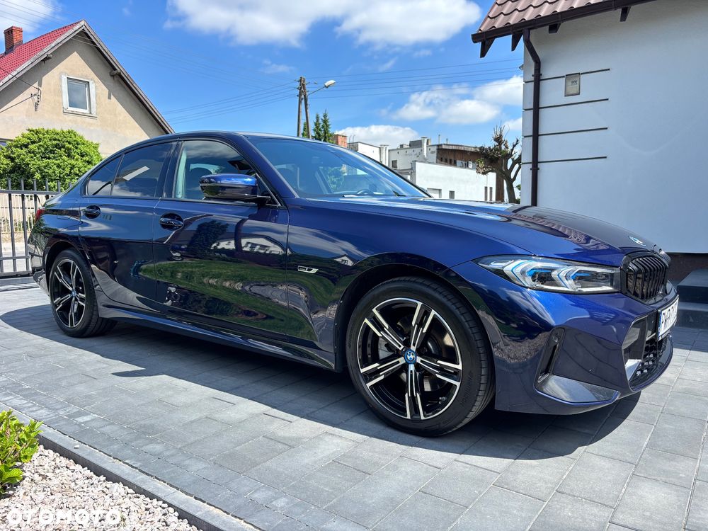 BMW Seria 3 330e xDrive M Sport - 2