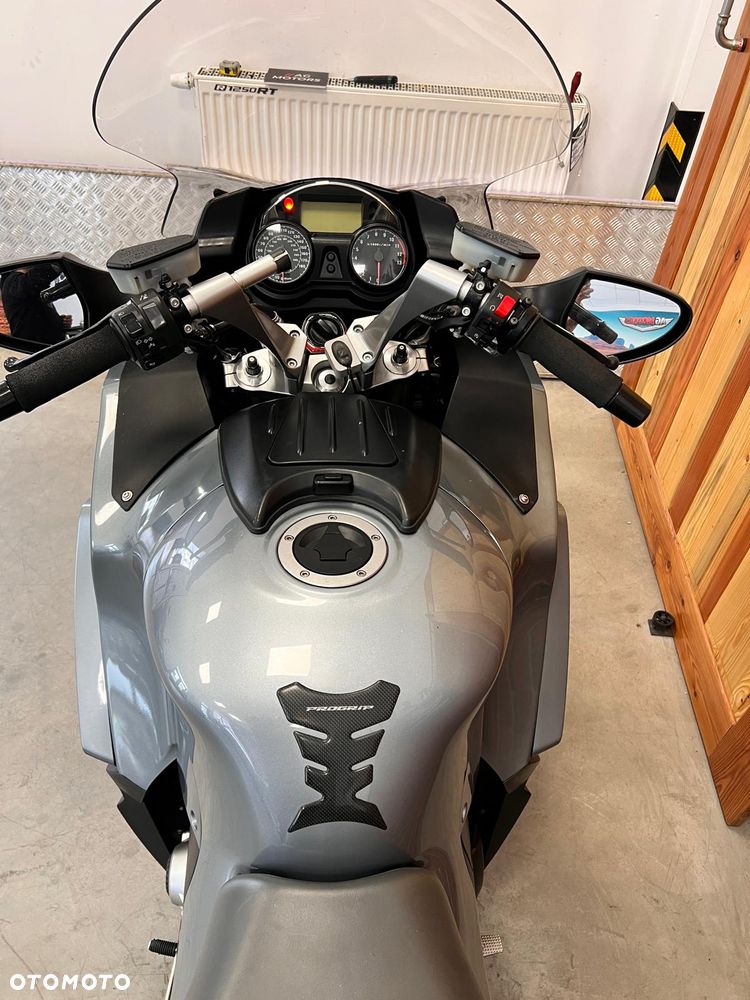 Kawasaki GTR - 24
