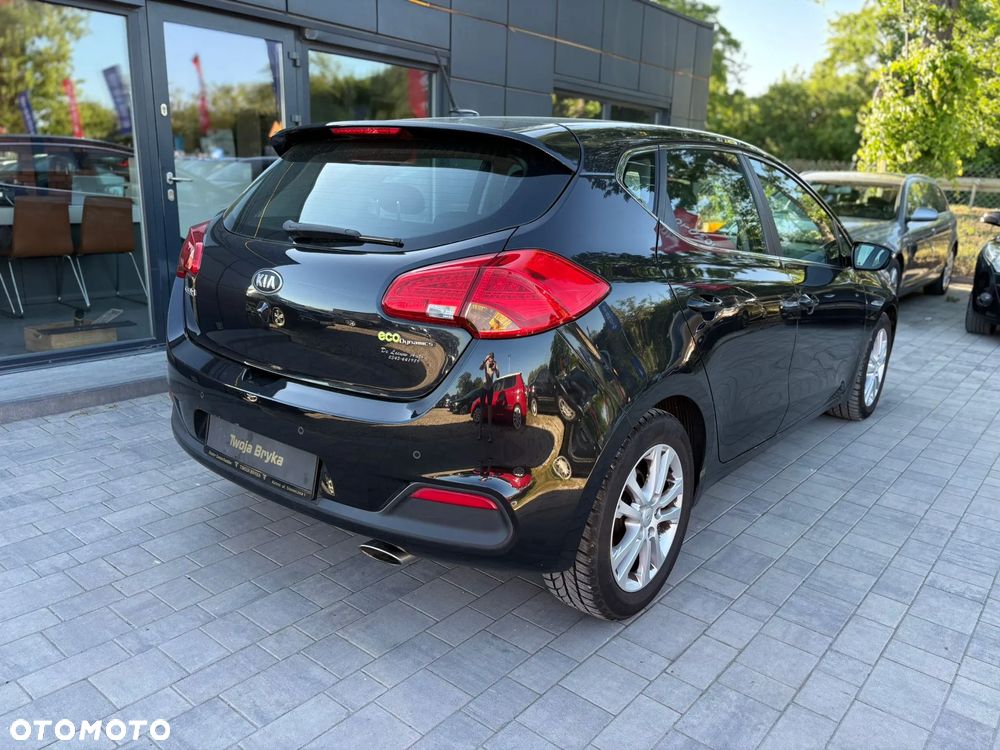 Kia Ceed 1.6 CRDi ISG Vision - 5