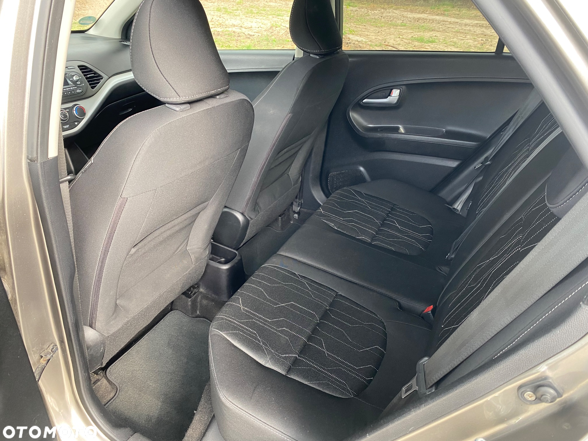 Kia Picanto 1.0 Dream Team Edition - 13