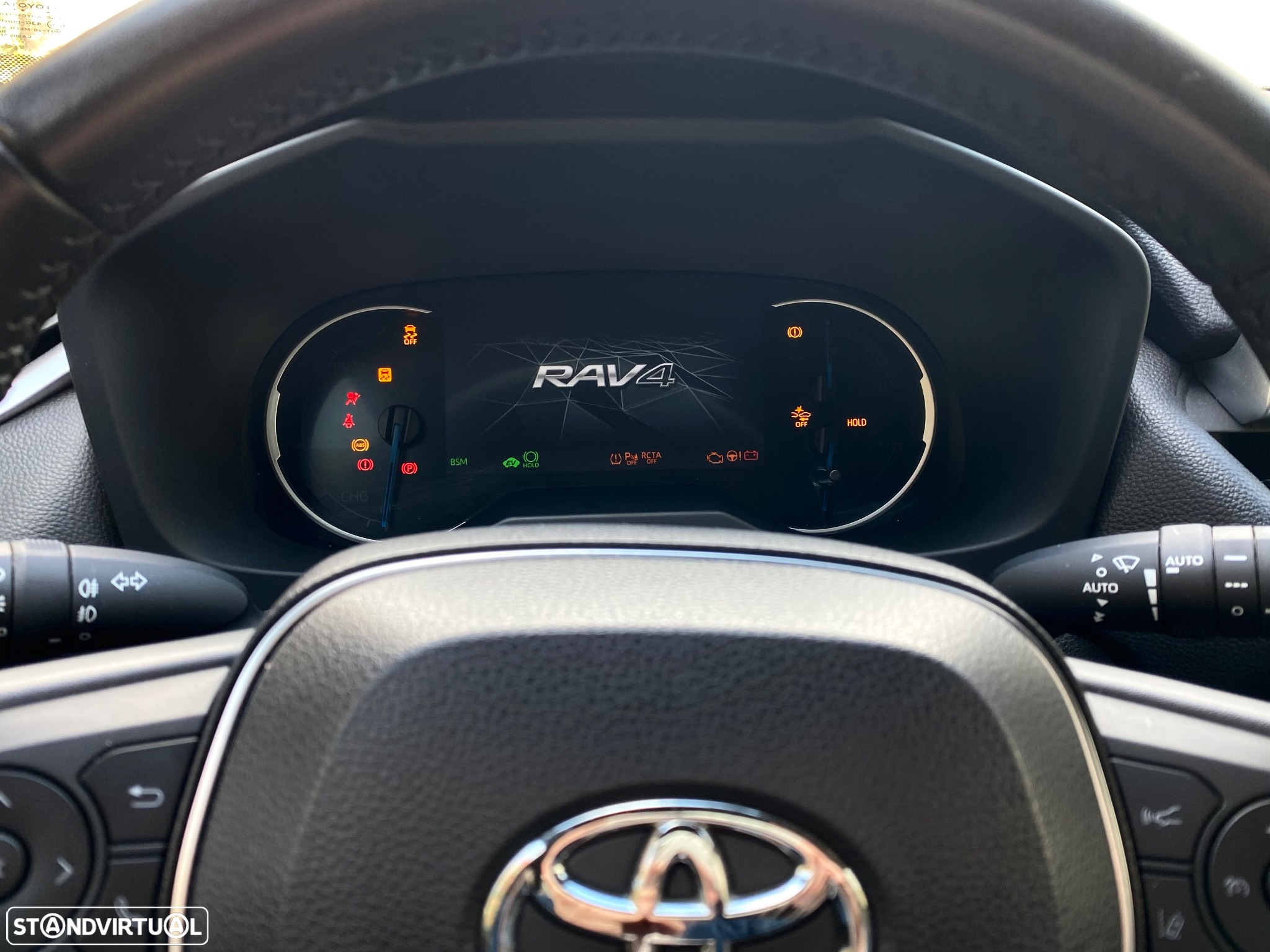 Toyota RAV4 2.5 HDF Square Collection - 19