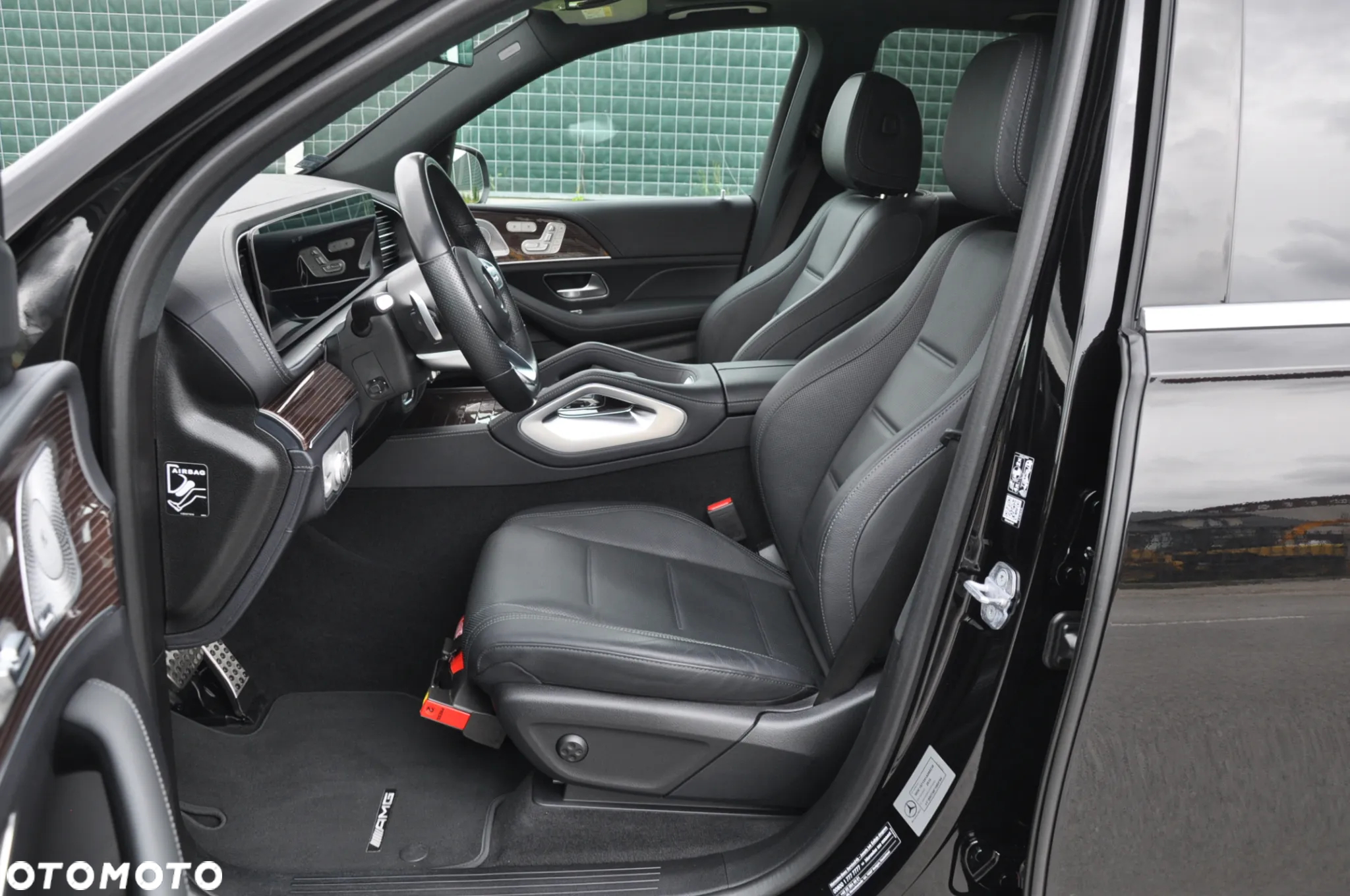 Mercedes-Benz GLE - 24