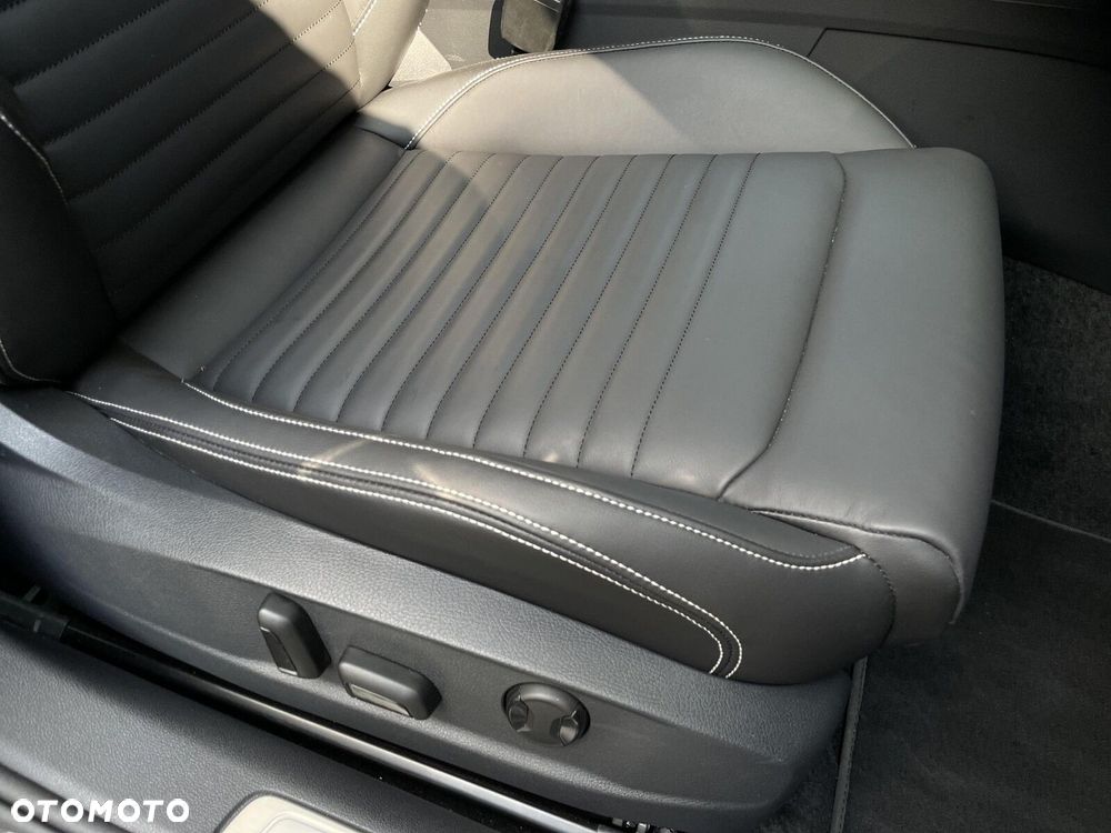 Volkswagen Passat Variant - 26