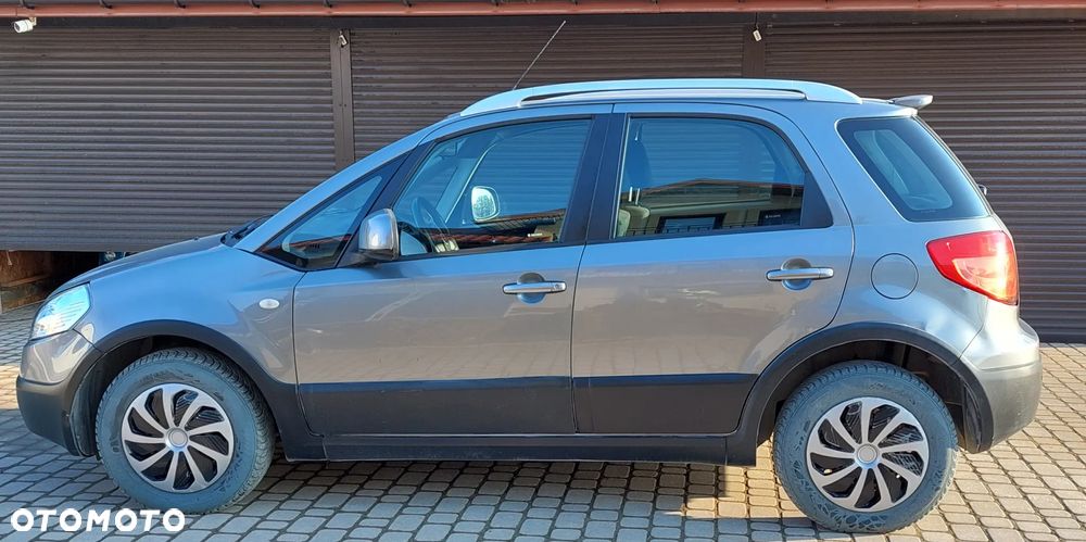 Fiat Sedici - 16