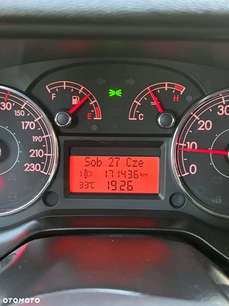 Fiat Grande Punto - 7
