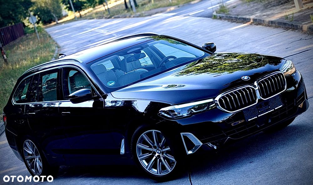 BMW Seria 5 540d xDrive Luxury Line - 2