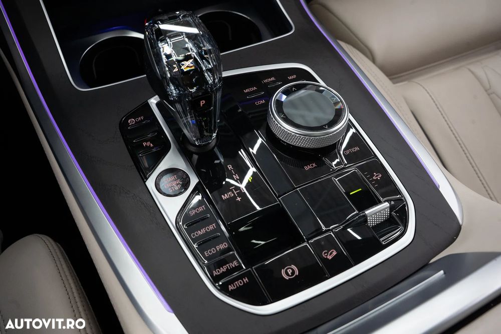 BMW X7 xDrive40i MHEV - 17