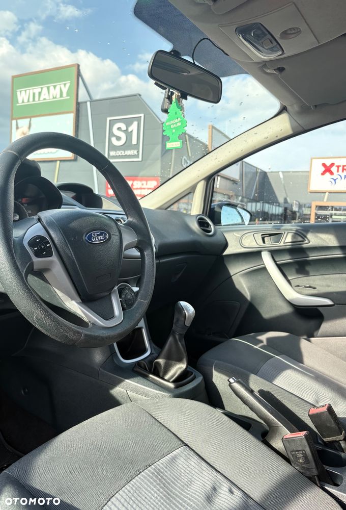 Ford Fiesta 1.4 TDCi Ambiente - 6
