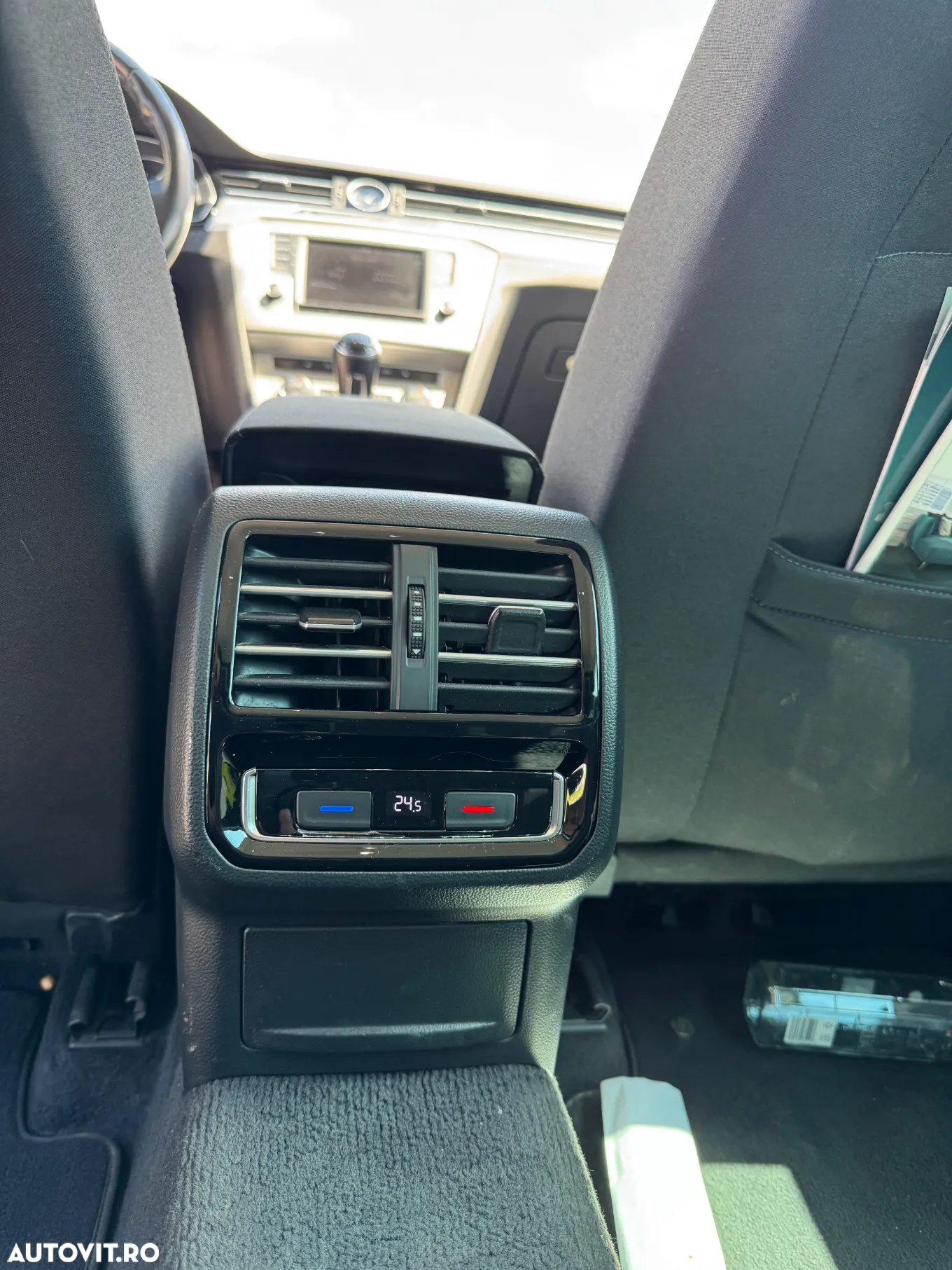 Volkswagen Passat Variant 1.6 TDI (BlueMotion Technology) Comfortline - 19