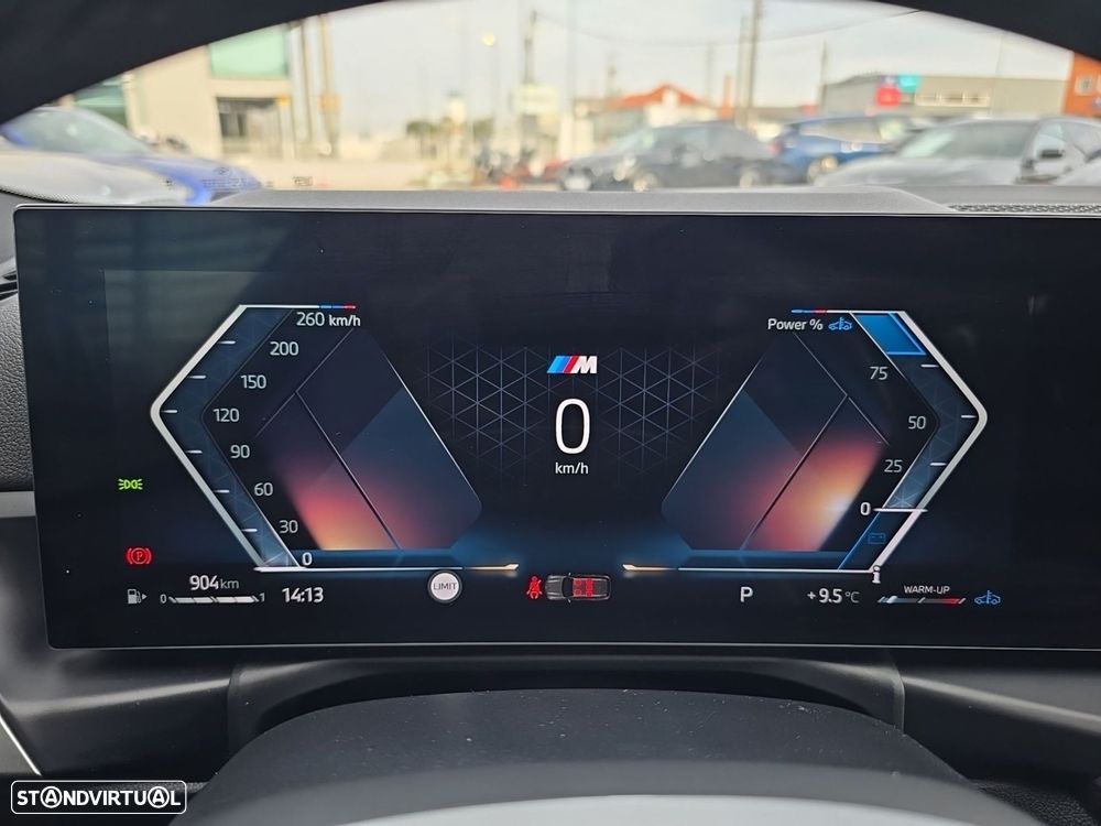 BMW 320 d Pack Desportivo M Auto - 22