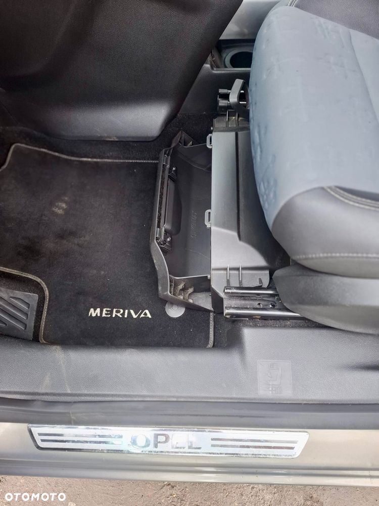 Opel Meriva 1.4 Cosmo - 19