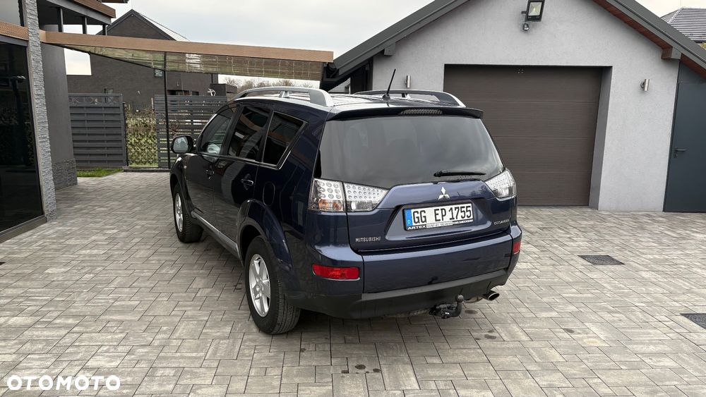 Mitsubishi Outlander 2.4 Intense - 7