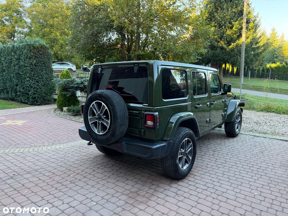 Jeep Wrangler - 13