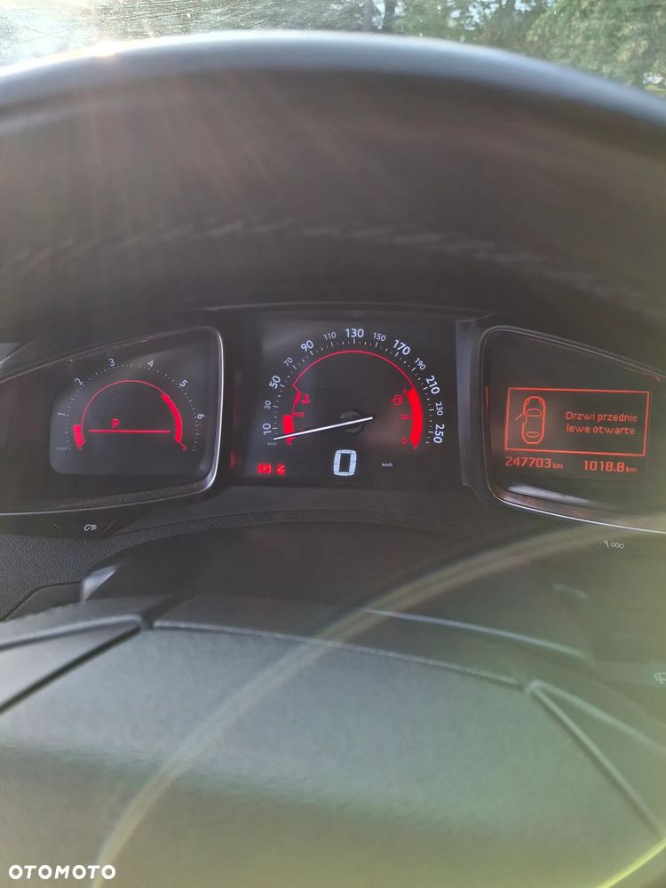 DS Automobiles DS 5 - 16