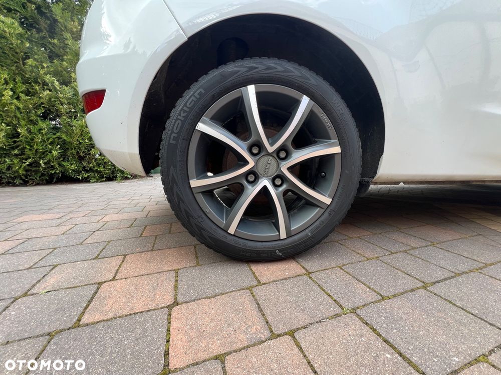 Ford Fiesta 1.6 TDCi Titanium X - 8
