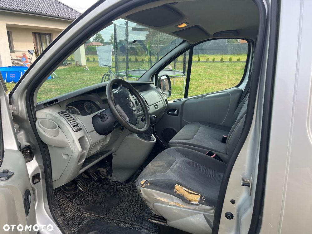 Opel VIVARO - 26