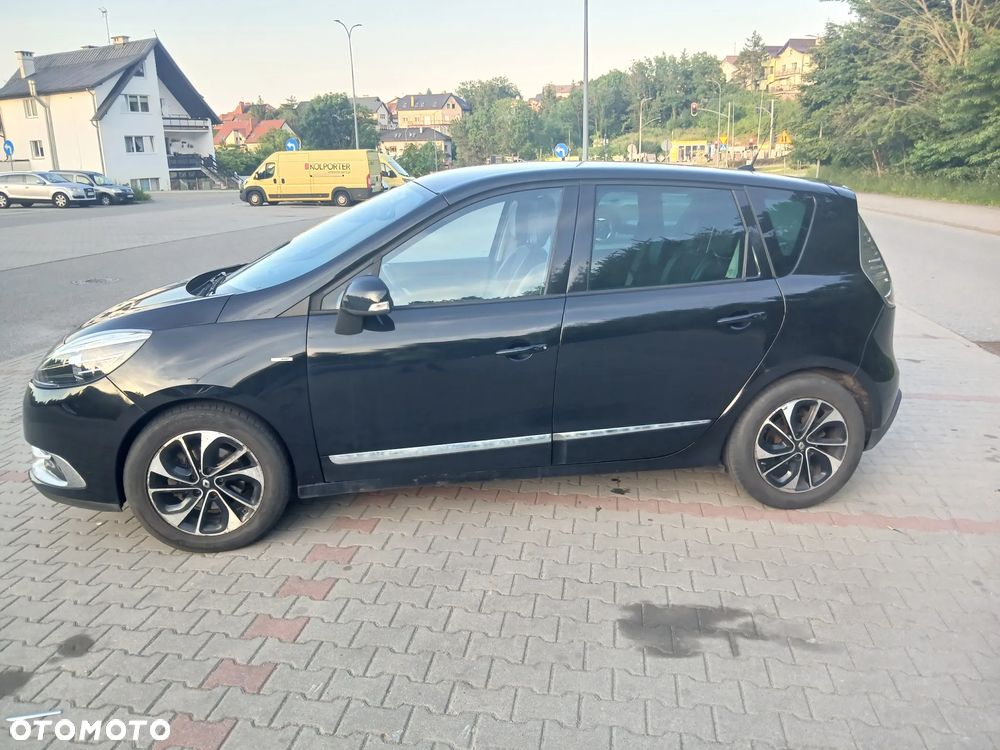 Renault Scenic 1.6 dCi Energy Bose Edition - 11