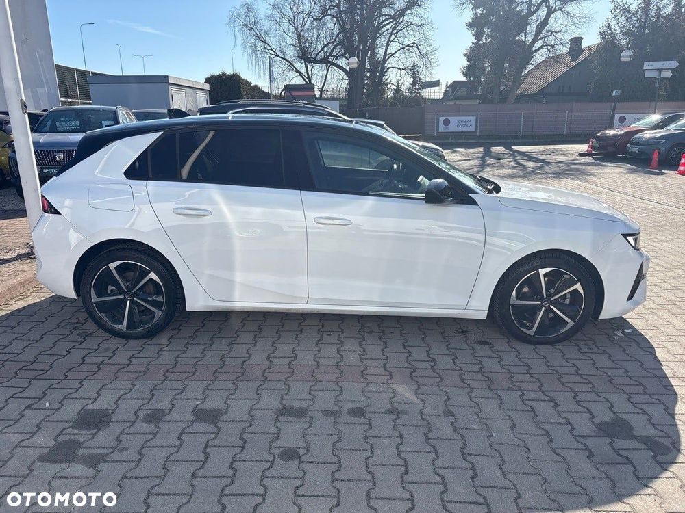 Opel Astra - 4