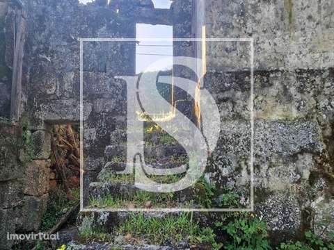 Moradia para Restaurar T3 Venda em Parada do Bouro,Vieira do Minho - Grande imagem: 3/26