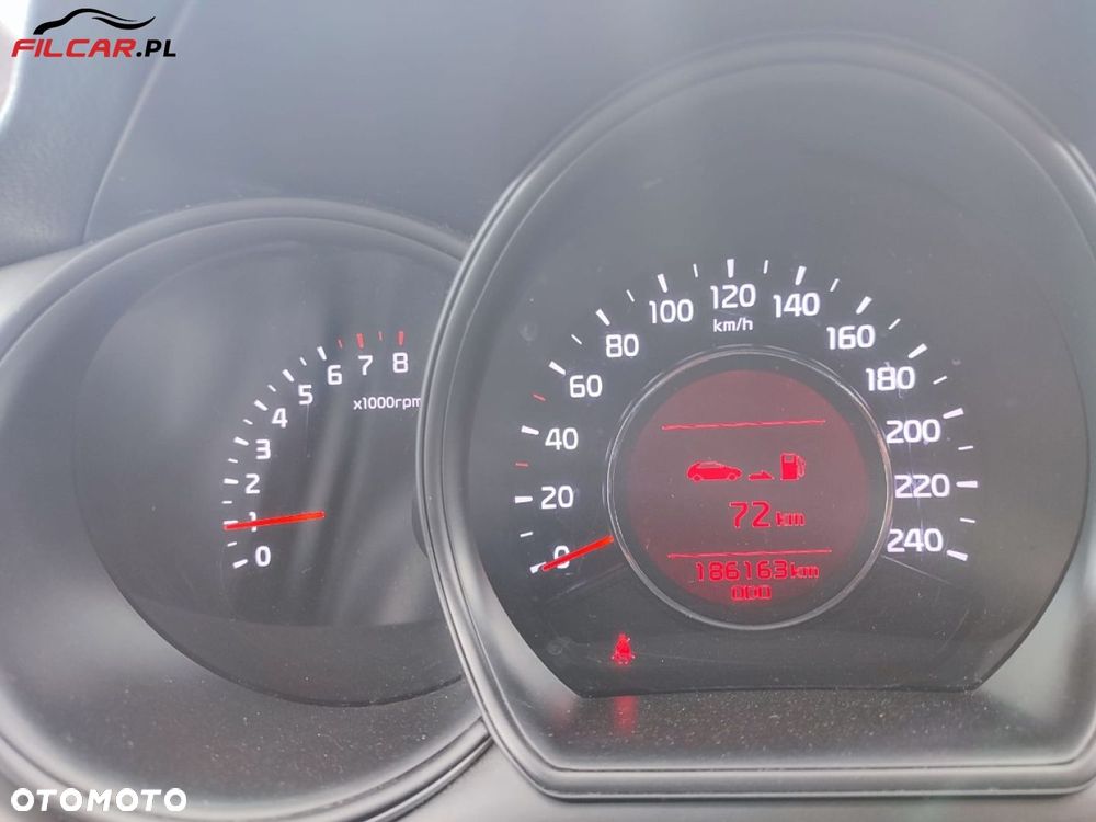 Kia Ceed - 24