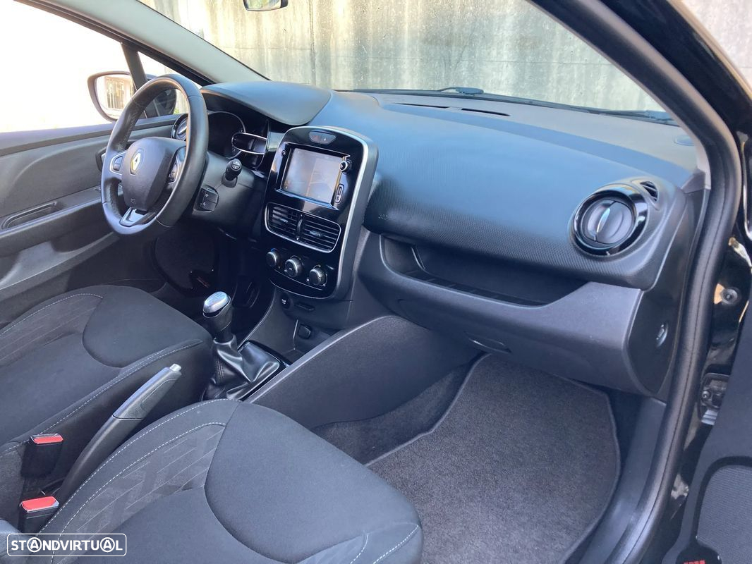Renault Clio Sport Tourer 0.9 TCe Limited - 31