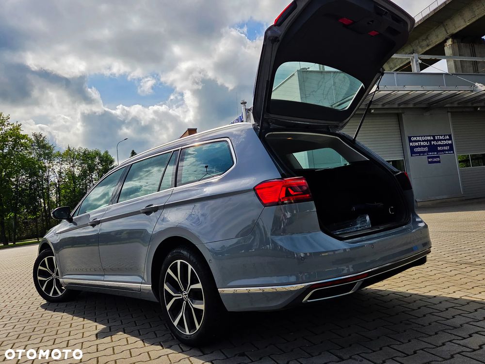 Volkswagen Passat 2.0 TSI Elegance DSG - 26