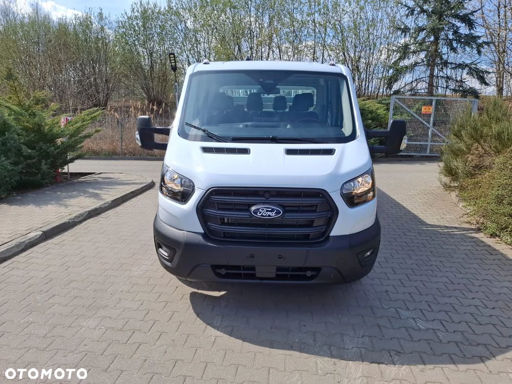 Ford Transit - 11