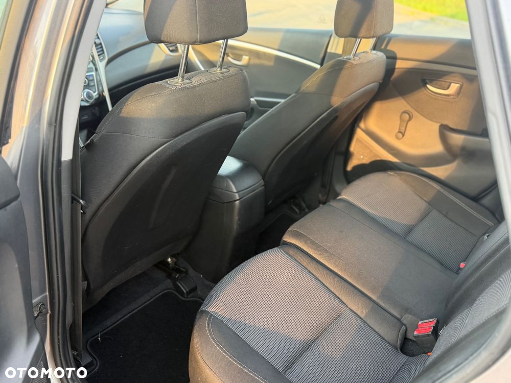 Hyundai i30 1.4 Comfort EU5 - 15