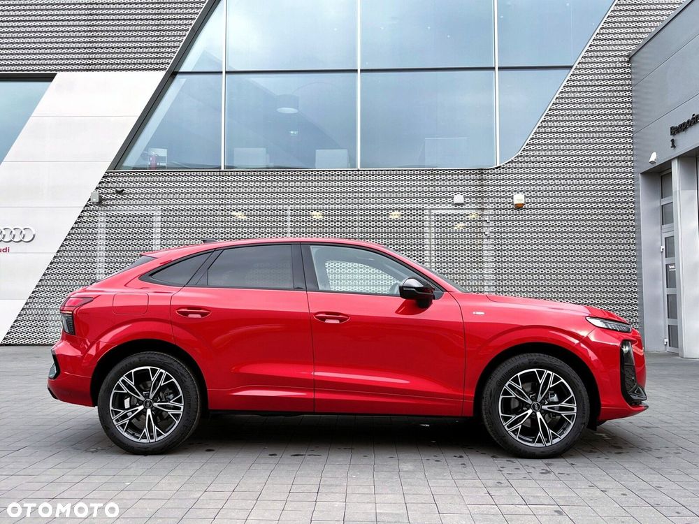 Audi Q3 Sportback - 7