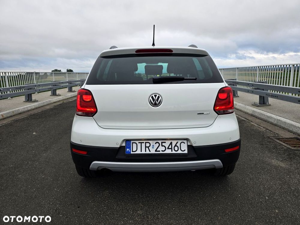 Volkswagen Polo 1.2 TSI Cross Urban White - 11