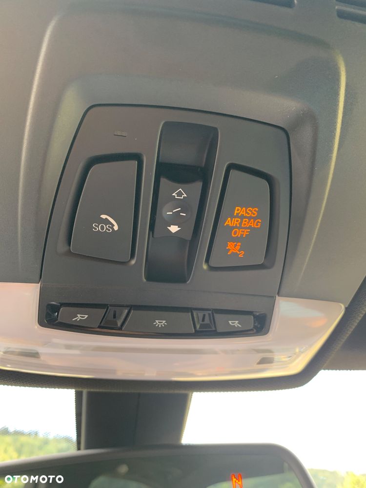 BMW Seria 3 328i Sport Line - 16