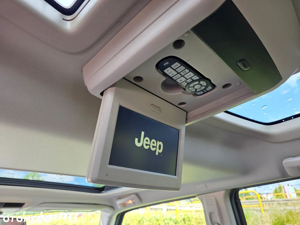 Jeep Commander 3.0 CRD Overland - 21