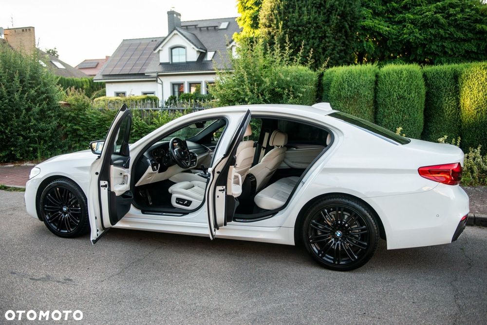 BMW Seria 5 520d xDrive MHEV M Sport sport - 10
