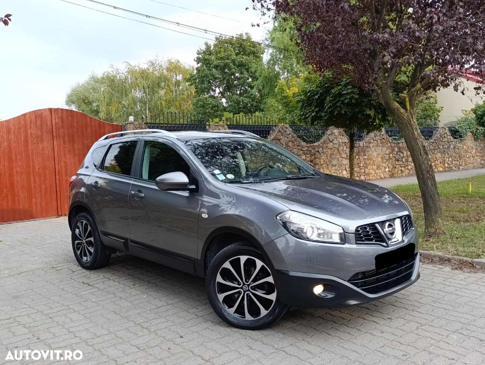 Nissan Qashqai - 1