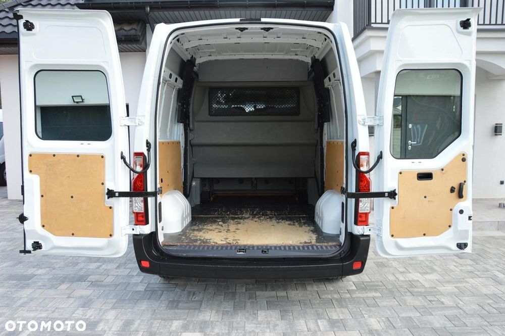 Opel Movano - 26