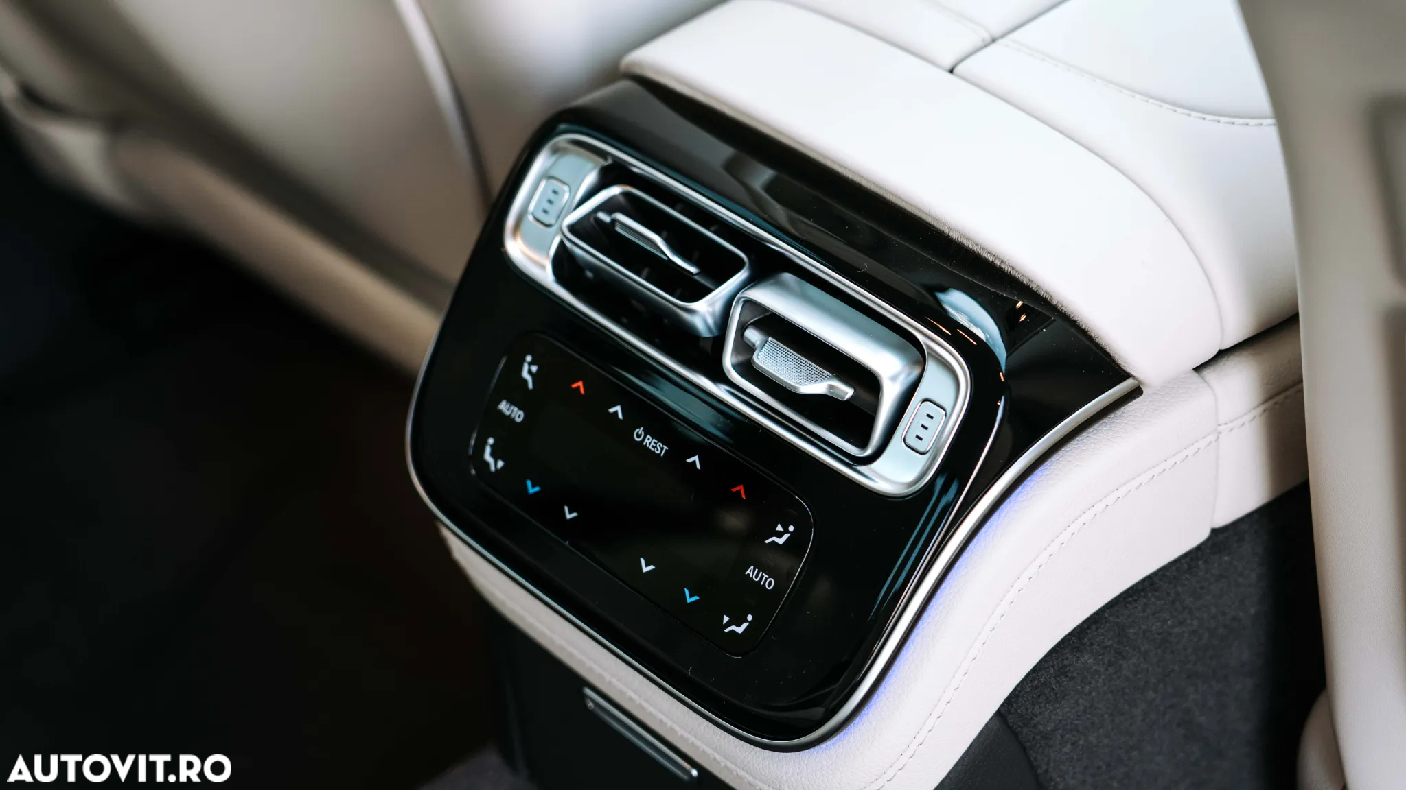 Mercedes-Benz S 450 d 4Matic 9G-TRONIC - 17