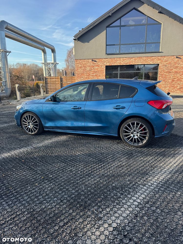 Ford Focus 2.3 EcoBoost ST - 38