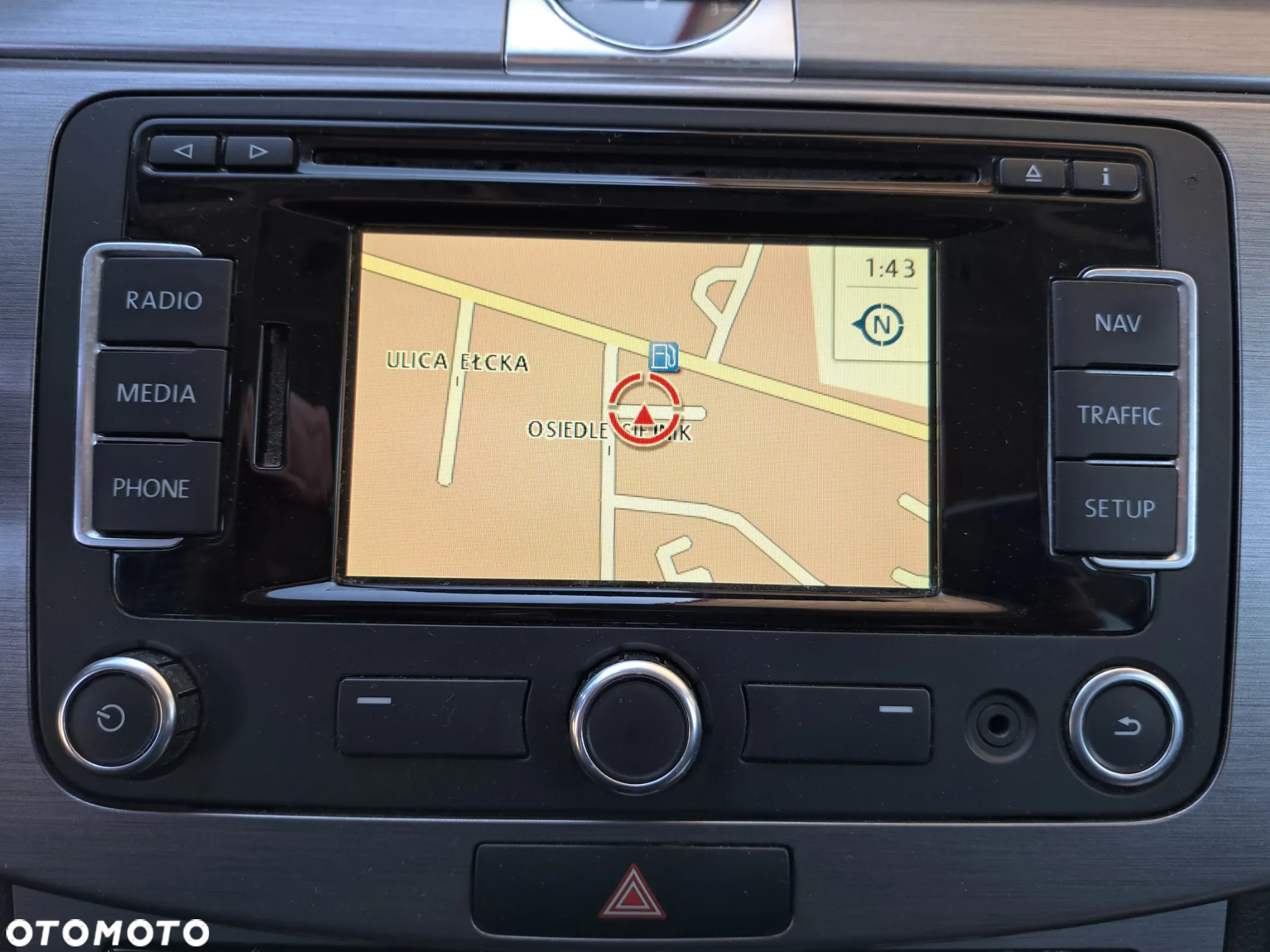 Volkswagen Passat - 29