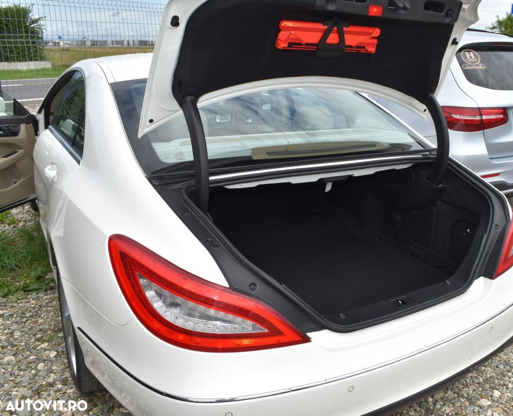 Mercedes-Benz CLS - 16