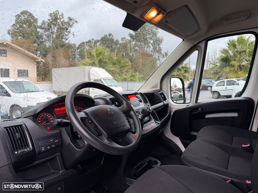 Peugeot Boxer 2.2 BlueHDi 330 L1H1 Premium - 18