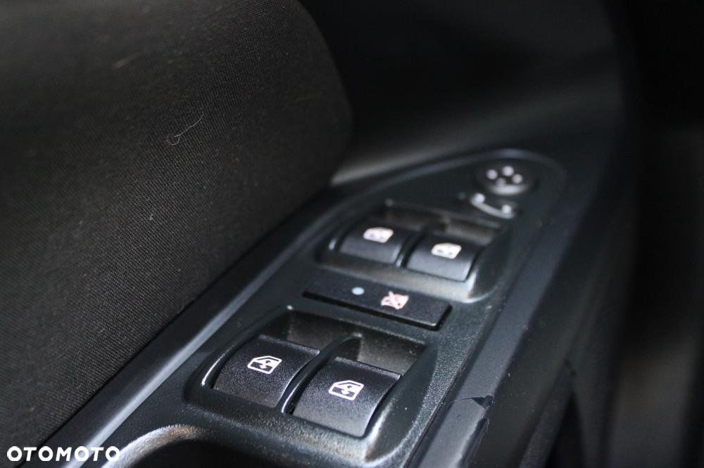 Fiat Tipo - 12