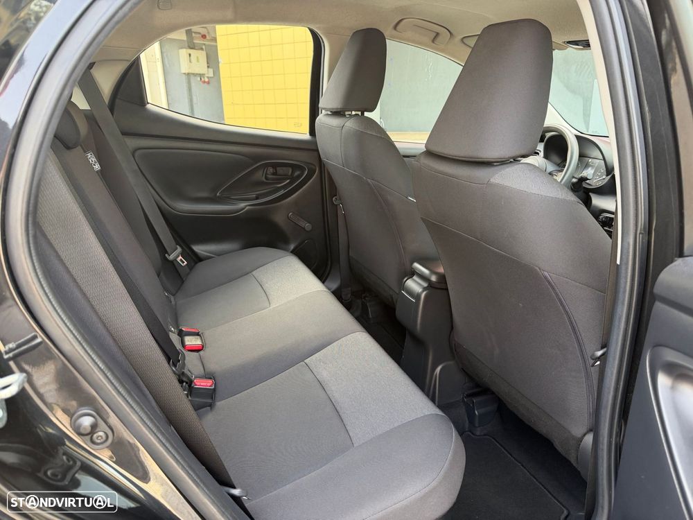 Toyota Yaris 1.5 HDF Comfort - 22