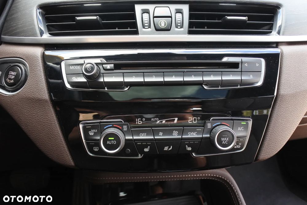 BMW X1 xDrive25d Sport Line sport - 17