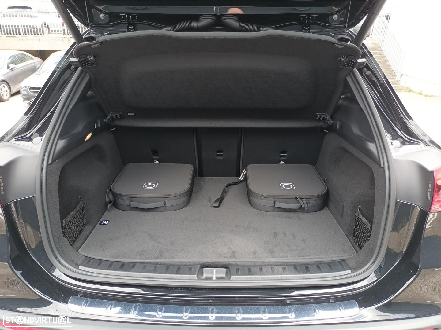 Mercedes-Benz EQA 250+ AMG Line - 12